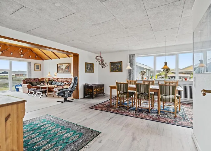 3 Bedroom Amazing In *